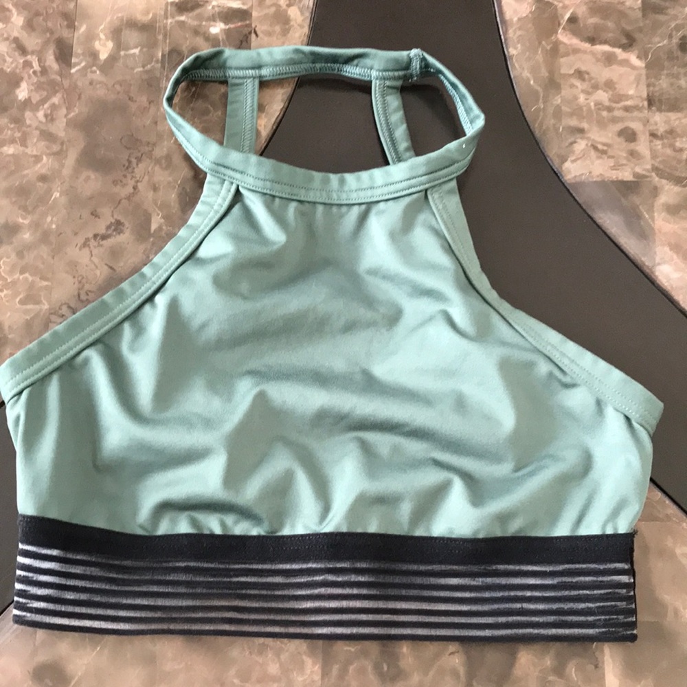 Victoria Sports Top